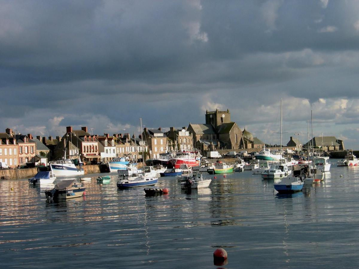 La Salicorne Villa Barfleur Exteriör bild